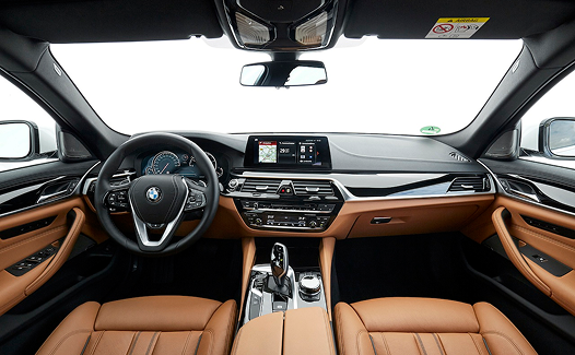 bmw-520d-touring-087.jpg