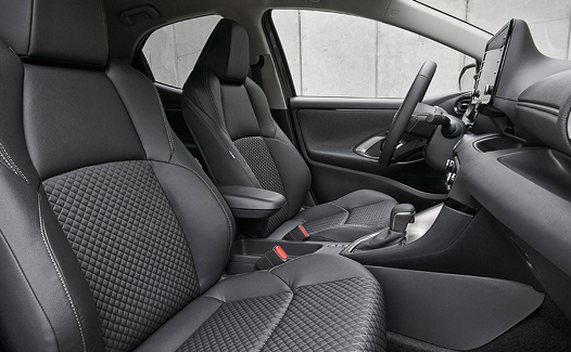 MAZDA2_HYBRID_031.jpg