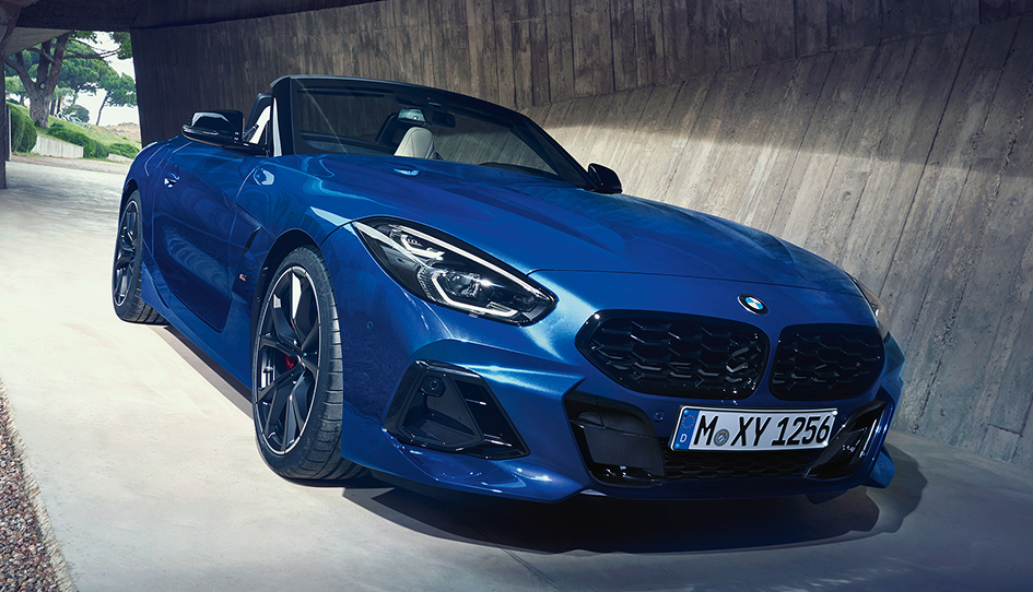 bmw-z-series-z4-m40i-roadster-gallery-image-design-02_1920.jpg.asset.1661761984029.jpg